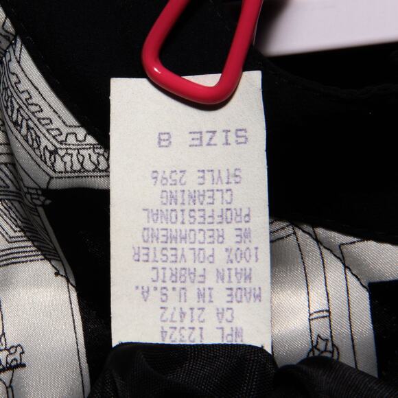 Vintage Howard Wolf Satin Quilted Jacket Size 8 Grecian print - Picture 9 of 9